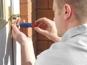 McKinney Locksmith Service McKinney, TX 972-512-6351 - 3a-Broken-Key-Extraction